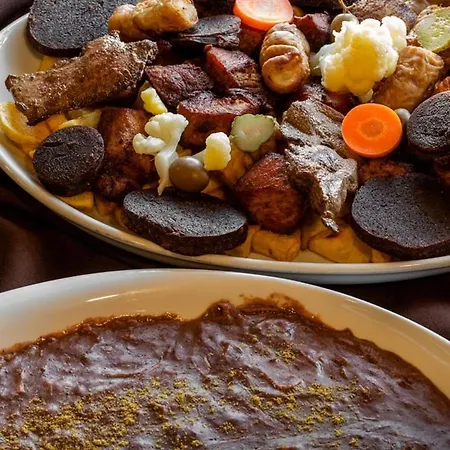 公寓 Casinha Da Vedoria 维亚纳堡